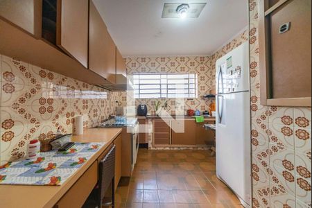 Casa à venda com 210m², 3 quartos e 2 vagasCozinha