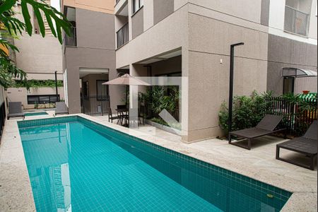 Apartamento à venda com 38m², 2 quartos e sem vagaÁrea comum - Piscina