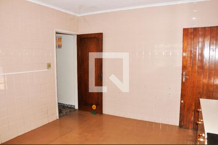 Casa à venda com 243m², 3 quartos e 3 vagasDetalhe - Cozinha