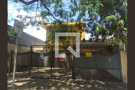 Casa à venda com 243m², 3 quartos e 3 vagasFachada do Imóvel