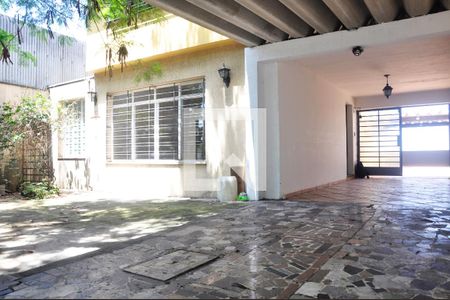 Casa à venda com 243m², 3 quartos e 3 vagasGaragem