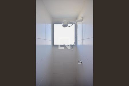 Apartamento à venda com 42m², 2 quartos e sem vagaChuveiro do Banheiro