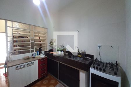 Casa à venda com 178m², 3 quartos e 3 vagas Casa à venda com 178m², 3 quartos e 3 vagasCozinha