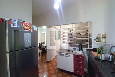 Casa à venda com 178m², 3 quartos e 3 vagas Casa à venda com 178m², 3 quartos e 3 vagasCozinha