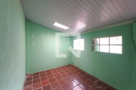 Casa à venda com 178m², 3 quartos e 3 vagas Casa à venda com 178m², 3 quartos e 3 vagasQuarto de Serviço