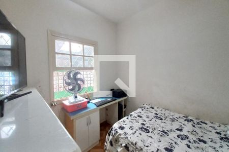 Casa à venda com 178m², 3 quartos e 3 vagas Casa à venda com 178m², 3 quartos e 3 vagasQuarto 3