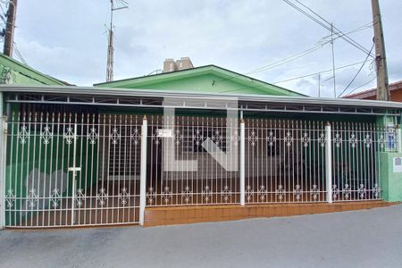 Casa à venda com 178m², 3 quartos e 3 vagas Casa à venda com 178m², 3 quartos e 3 vagasFachada do Prédio