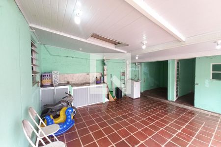 Casa à venda com 178m², 3 quartos e 3 vagas Casa à venda com 178m², 3 quartos e 3 vagasÁrea de Serviço