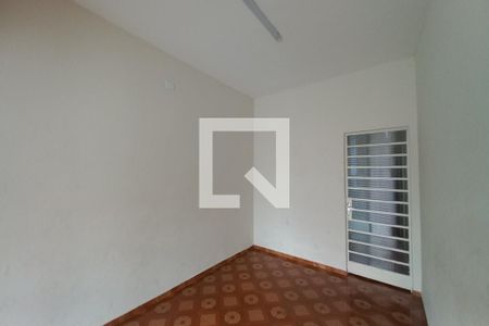 Casa à venda com 178m², 3 quartos e 3 vagas Casa à venda com 178m², 3 quartos e 3 vagasGaragem