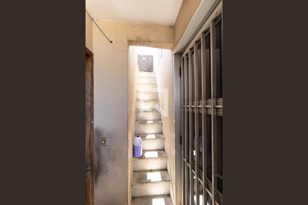 Casa à venda com 300m², 6 quartos e 4 vagas Casa à venda com 300m², 6 quartos e 4 vagasAcesso ao Terraço/Edícula