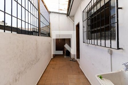 Casa à venda com 300m², 6 quartos e 4 vagas Casa à venda com 300m², 6 quartos e 4 vagasVista do Quarto da Casa 3