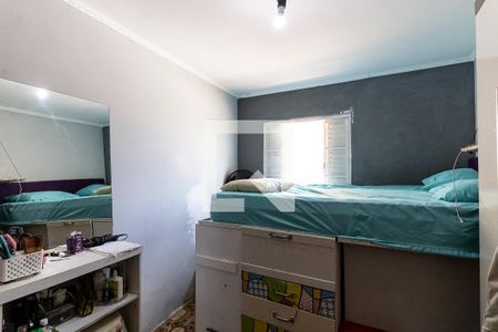 Casa à venda com 300m², 6 quartos e 4 vagas Casa à venda com 300m², 6 quartos e 4 vagasQuarto da Casa 2