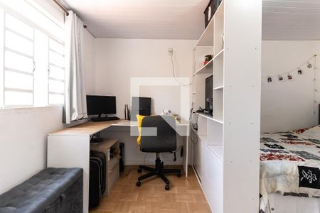 Casa à venda com 300m², 6 quartos e 4 vagas Casa à venda com 300m², 6 quartos e 4 vagasSuíte - Edícula/Terraço