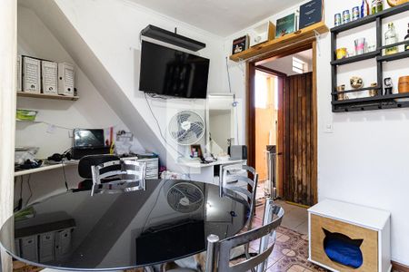 Casa à venda com 300m², 6 quartos e 4 vagas Casa à venda com 300m², 6 quartos e 4 vagasSala da Casa 2