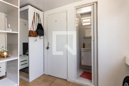 Casa à venda com 300m², 6 quartos e 4 vagas Casa à venda com 300m², 6 quartos e 4 vagasSuíte - Edícula/Terraço