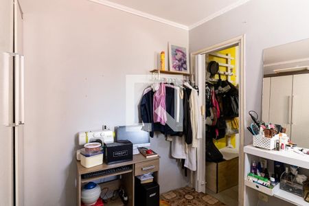 Casa à venda com 300m², 6 quartos e 4 vagas Casa à venda com 300m², 6 quartos e 4 vagasQuarto da Casa 2