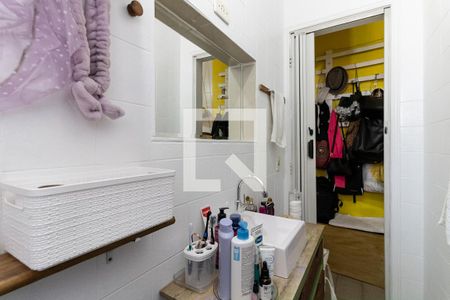 Casa à venda com 300m², 6 quartos e 4 vagas Casa à venda com 300m², 6 quartos e 4 vagasBanheiro da Casa 2