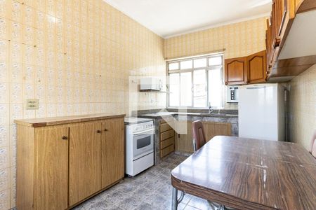 Casa à venda com 300m², 6 quartos e 4 vagas Casa à venda com 300m², 6 quartos e 4 vagasCozinha da Casa 1