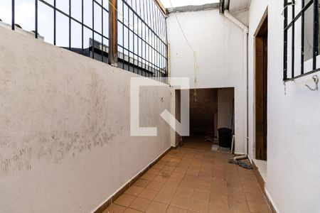 Casa à venda com 300m², 6 quartos e 4 vagas Casa à venda com 300m², 6 quartos e 4 vagasLavanderia da Casa 3