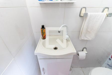 Casa à venda com 300m², 6 quartos e 4 vagas Casa à venda com 300m², 6 quartos e 4 vagasBanheiro da Suíte - Edícula/Terraço