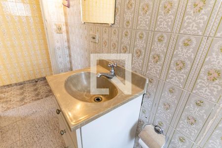 Casa à venda com 300m², 6 quartos e 4 vagas Casa à venda com 300m², 6 quartos e 4 vagasBanheiro da Casa 1