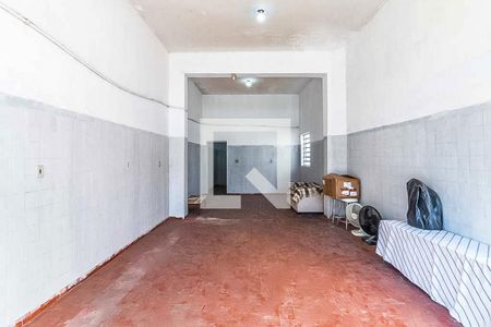 Casa à venda com 300m², 6 quartos e 4 vagas Casa à venda com 300m², 6 quartos e 4 vagasSalão