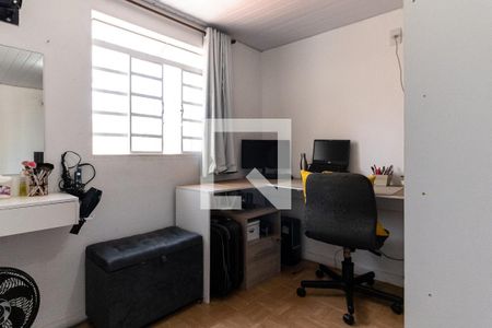 Casa à venda com 300m², 6 quartos e 4 vagas Casa à venda com 300m², 6 quartos e 4 vagasSuíte - Edícula/Terraço