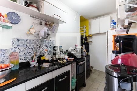 Casa à venda com 300m², 6 quartos e 4 vagas Casa à venda com 300m², 6 quartos e 4 vagasCozinha da Casa 2