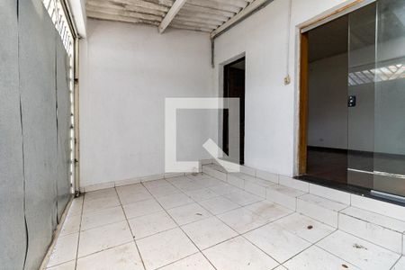 Casa à venda com 300m², 6 quartos e 4 vagas Casa à venda com 300m², 6 quartos e 4 vagasGaragem da Casa 3