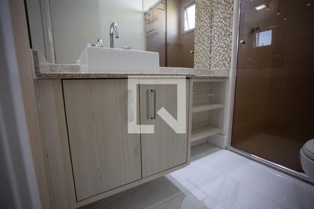 Apartamento à venda com 110m², 3 quartos e 2 vagas Apartamento à venda com 110m², 3 quartos e 2 vagasBANHEIRO