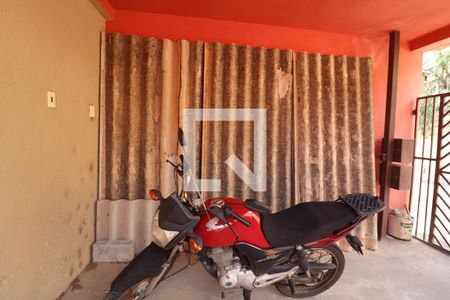 Casa à venda com 277m², 2 quartos e 2 vagasGaragem