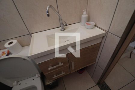 Casa à venda com 277m², 2 quartos e 2 vagasBanheiro