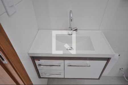 Banheiro de apartamento à venda com 1 quarto, 30m² em Vila Constança, São Paulo