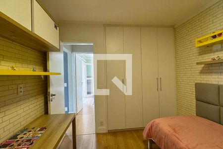 Casa de condomínio à venda com 271m², 4 quartos e 4 vagasQuarto 2