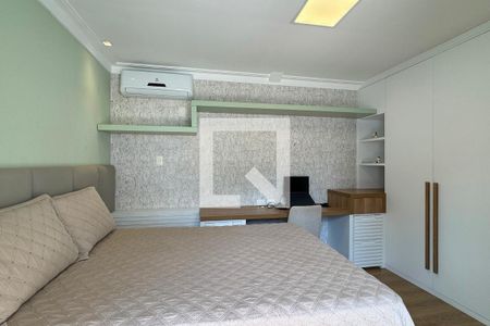 Casa de condomínio à venda com 271m², 4 quartos e 4 vagasQuarto 1