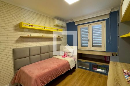 Casa de condomínio à venda com 271m², 4 quartos e 4 vagasQuarto 2