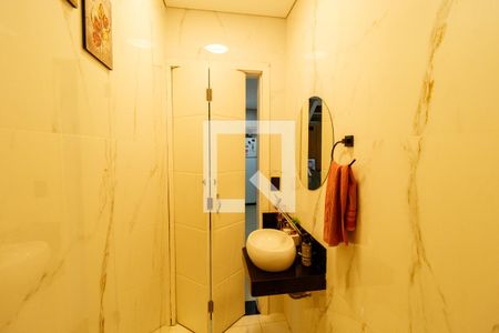 Casa à venda com 140m², 3 quartos e 3 vagas Casa à venda com 140m², 3 quartos e 3 vagasLavabo