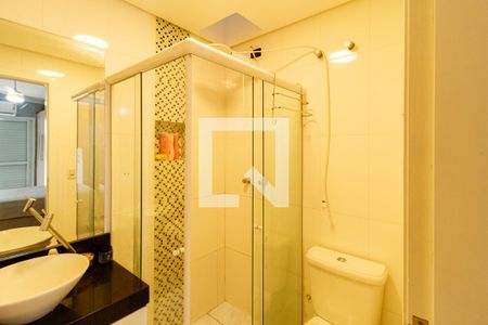 Casa à venda com 140m², 3 quartos e 3 vagas Casa à venda com 140m², 3 quartos e 3 vagasBanheiro da Suíte