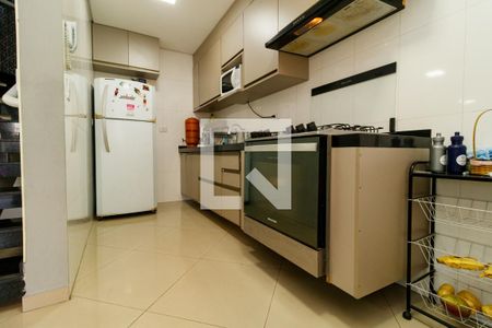 Casa à venda com 140m², 3 quartos e 3 vagas Casa à venda com 140m², 3 quartos e 3 vagasCozinha