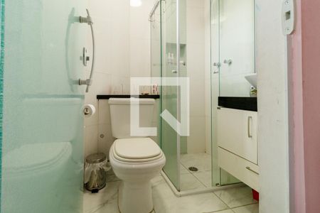 Casa à venda com 140m², 3 quartos e 3 vagas Casa à venda com 140m², 3 quartos e 3 vagasBanheiro da Suíte 2