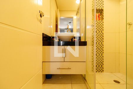 Casa à venda com 140m², 3 quartos e 3 vagas Casa à venda com 140m², 3 quartos e 3 vagasBanheiro da Suíte