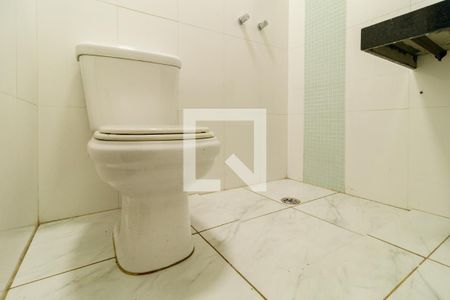 Casa à venda com 140m², 3 quartos e 3 vagas Casa à venda com 140m², 3 quartos e 3 vagasBanheiro da Suíte 3