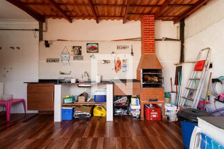 Casa à venda com 140m², 3 quartos e 3 vagas Casa à venda com 140m², 3 quartos e 3 vagasÁrea de Serviço