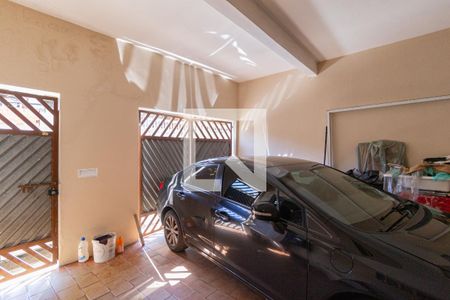 Casa à venda com 125m², 2 quartos e 1 vaga Casa à venda com 125m², 2 quartos e 1 vagaGaragem