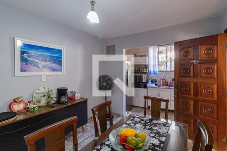 Casa à venda com 125m², 2 quartos e 1 vaga Casa à venda com 125m², 2 quartos e 1 vagaCozinha