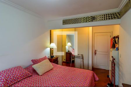 Apartamento à venda com 202m², 4 quartos e 3 vagasSuíte 2