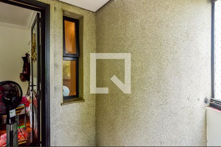 Apartamento à venda com 202m², 4 quartos e 3 vagasQuarto 1-Sacada