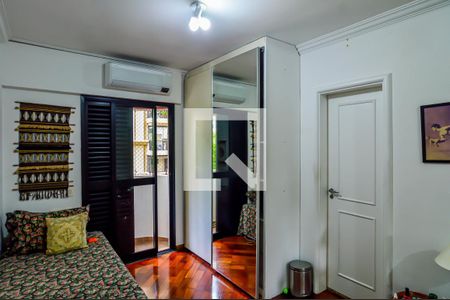 Apartamento à venda com 202m², 4 quartos e 3 vagasSuíte 1