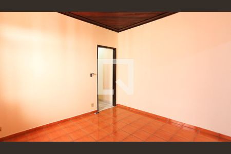 Casa para alugar com 130m², 2 quartos e 1 vaga Casa para alugar com 130m², 2 quartos e 1 vagaQuarto 2