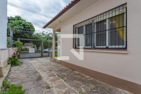 Casa à venda com 100m², 3 quartos e 5 vagas Casa à venda com 100m², 3 quartos e 5 vagasQuintal